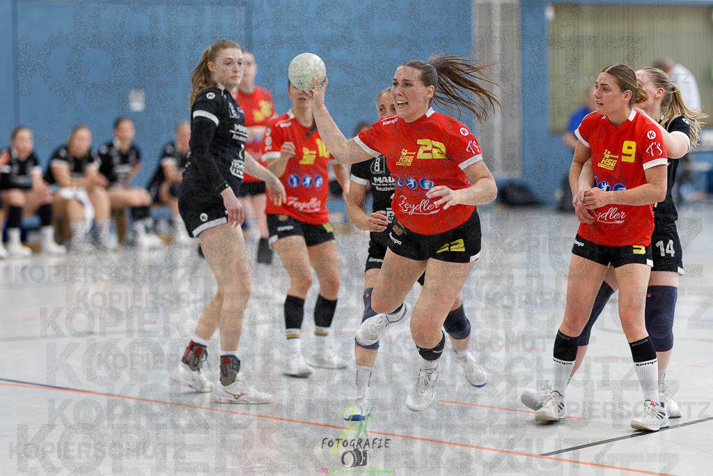 HSG Wettenberg - HSG Lumdatal | Wiederholungs-/Entscheidungsspiel um die Meisterschaft in der Frauen Oberliga Mitte und Aufstieg in die RegionalligaHSG Wettenberg - HSG Lumdatal am 11.05.2025 in Launsbach (Wettenberg) (Halle GS Launsbach (Wettenberg))Photo © 2025 - Jörg Heinrich - Realisiert mit Pictrs.com