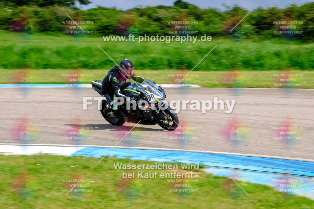 MotoTeam-9352 | Hier findet Ihr Bilder von Touristenfahrten auf der Nürburgring Nordschleife oder von anderen Veranstaltungen die ich besucht habe. Viel Spass beim Durch Schauen 