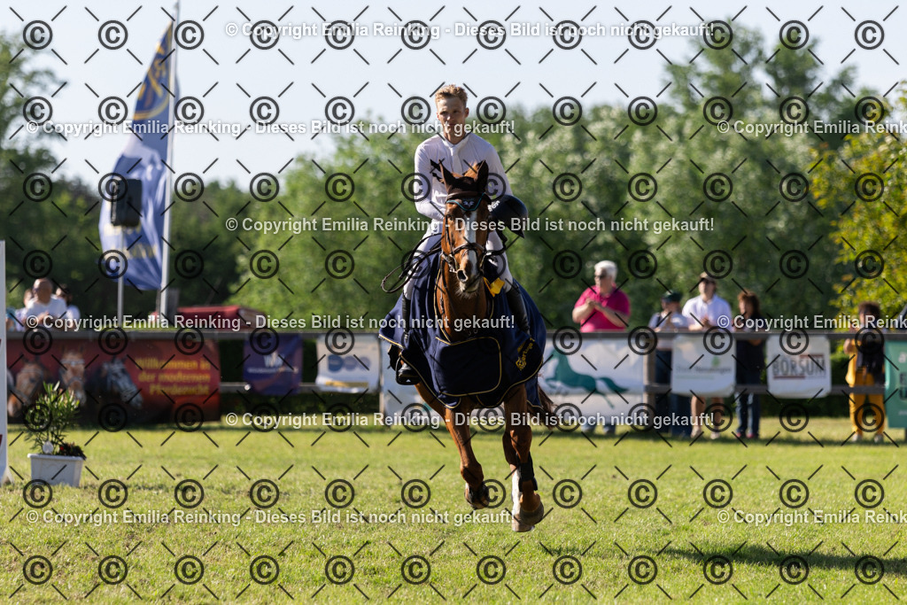 CL5A1488 | Emilia Reinking Fotografie - Realisiert mit Pictrs.com