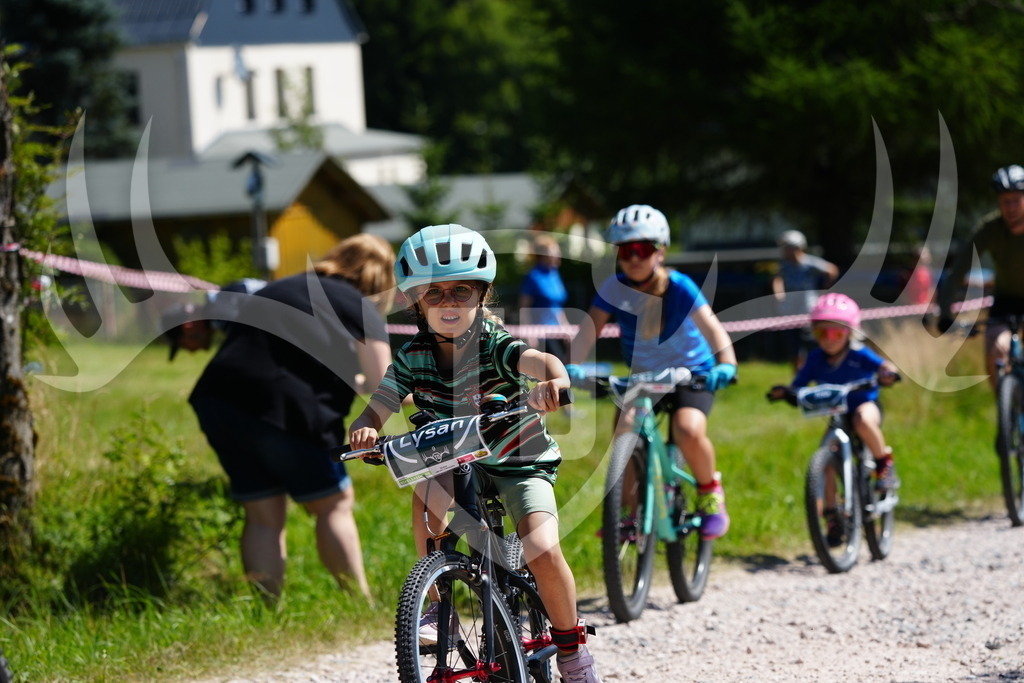 FC101289 | Fotogalerie der Treibjagd im Dunkelwald - Dein MTB Etappenrennen im Erzgebirge - Realisiert mit Pictrs.com
