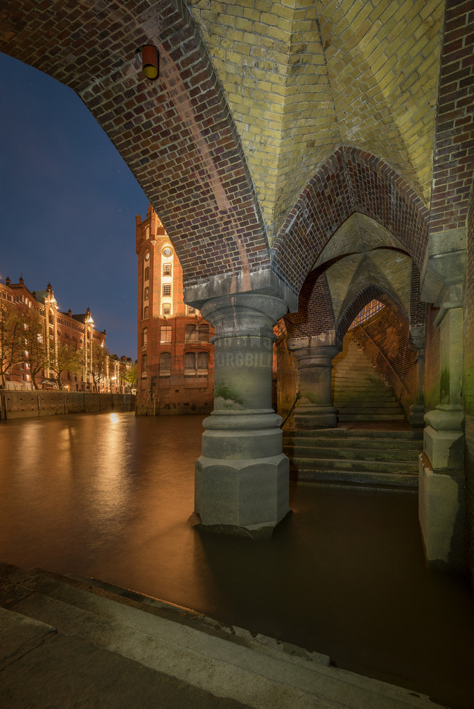 Hamburg-by-stativkunst.de-053 | Exklusive Hamburg collagen, tolle Segelbilder und viele weitere tolle Motive auf Leinwand, Poster, Alu-Dibond, u.v.m. findet Ihr bei uns auf hamburgbild.de. Findet Euer Wandbild für Euer Zuhause, Büro oder die  Praxis…. - Realisiert mit Pictrs.com