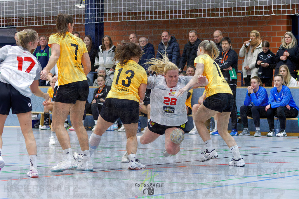 Frauen Oberliga Mitte (HHV); HSG Eibelshausen/Ewersbach - HSG Wettenberg II | Frauen Oberliga Mitte (HHV); HSG Eibelshausen/Ewersbach - HSG Wettenberg II am 13.12.2025 in Steinbrücken (Sporthalle am Hammerweiher)Photo © 2025 - Jörg Heinrich - Realisiert mit Pictrs.com