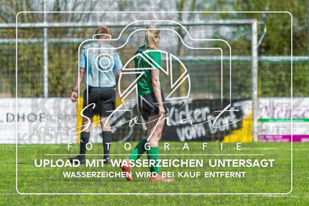 SGFTUS-1012 | Ida-Marie Wedau (TuS Eversen-Sulze #07) beim Damen Kreisliga HK/CE Spiel zwischen SG Fulde und TuS Eversen-Sulze im Fulder Zentralstadion, Fulde (Simon Paul Stopat) - Realisiert mit Pictrs.com