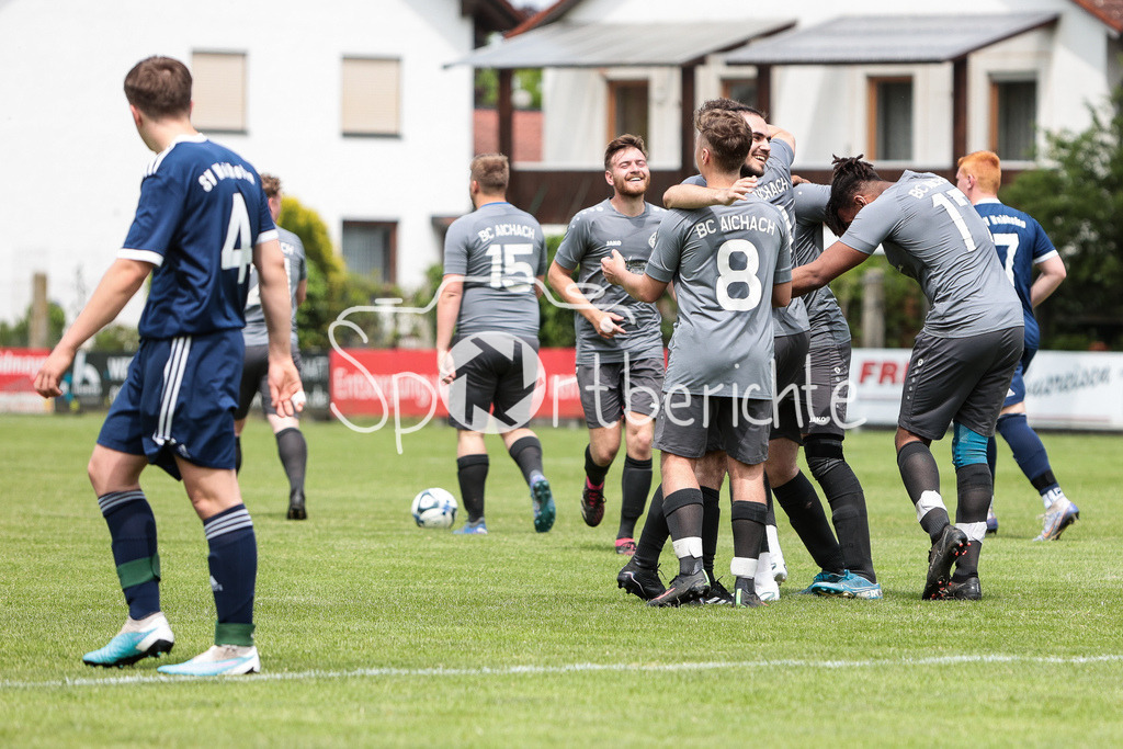 BC Aichach II - TSV 1946 Waidhofen | Jubel nach 1-0 durch BCA #10