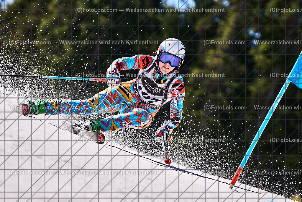 ALP1212_Reiteralm_MASTERS-LM_RTL_Titze Jessica | (C)FotoLois.com, Alois Spandl. Steirische MASTERS-Landesmeisterschaften Ski alpin mit Wien und Salzburg, Reiteralm, Sa 13. April 2024.