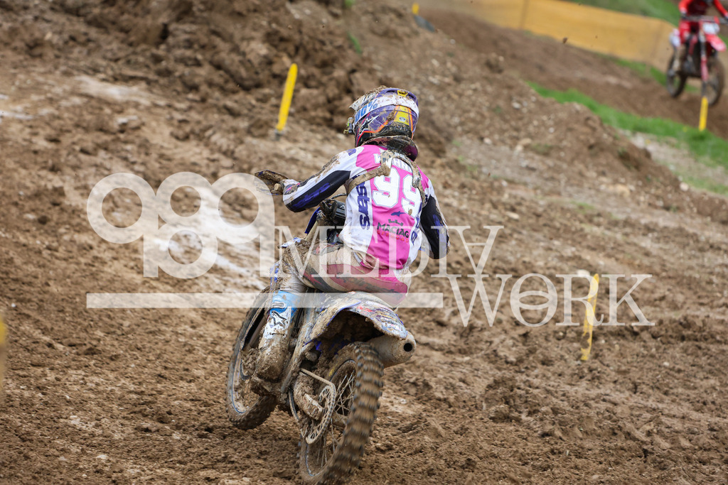 5E6A3635 | 989 MEDIAWORK