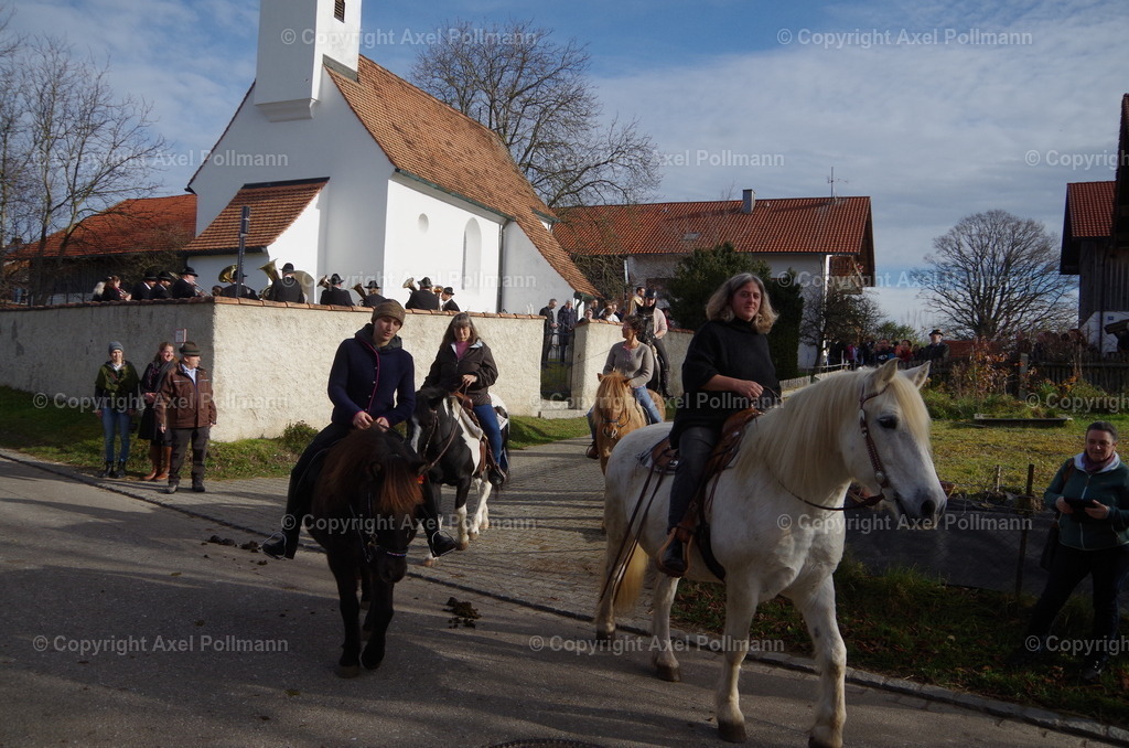 IMGP0913 | fotografiert von Axel PollmannLeonhardi Wallfahrt Benediktbeuern und Murnau, Fronleichnam, Fasching, Landschaft im Loisachtal und Benediktbeuern  - Realisiert mit Pictrs.com