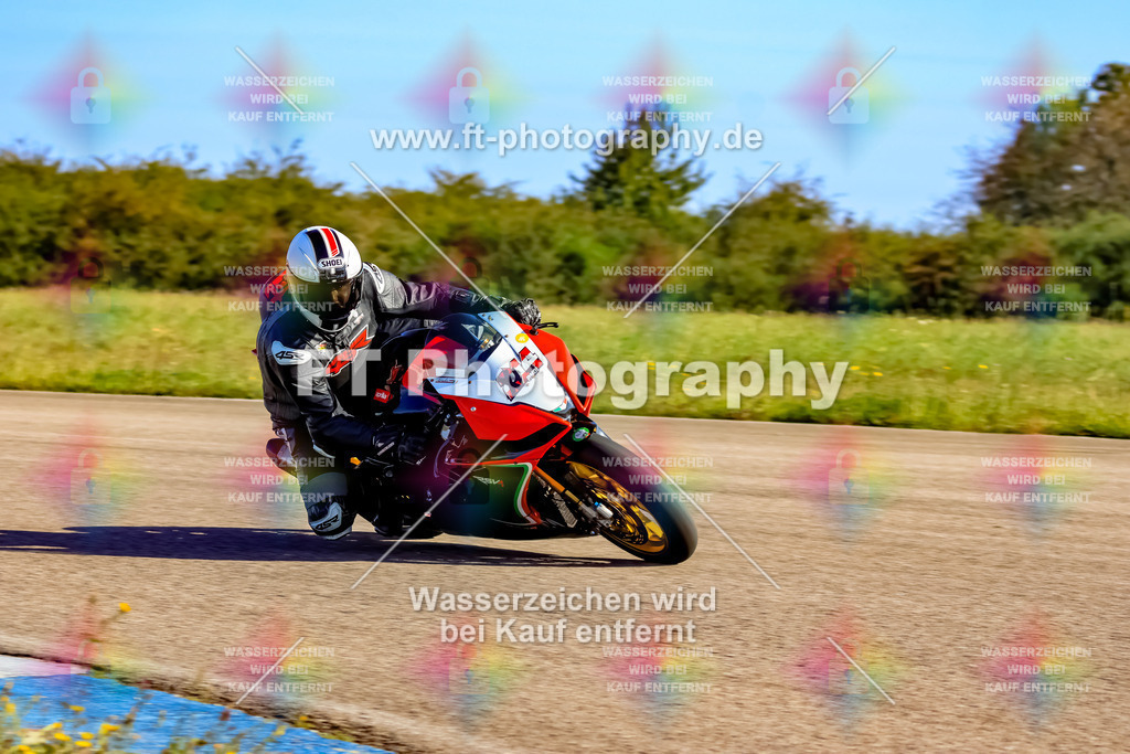 014-1655 | Hier findet Ihr Bilder von Touristenfahrten auf der Nürburgring Nordschleife oder von anderen Veranstaltungen die ich besucht habe. Viel Spass beim Durch Schauen 