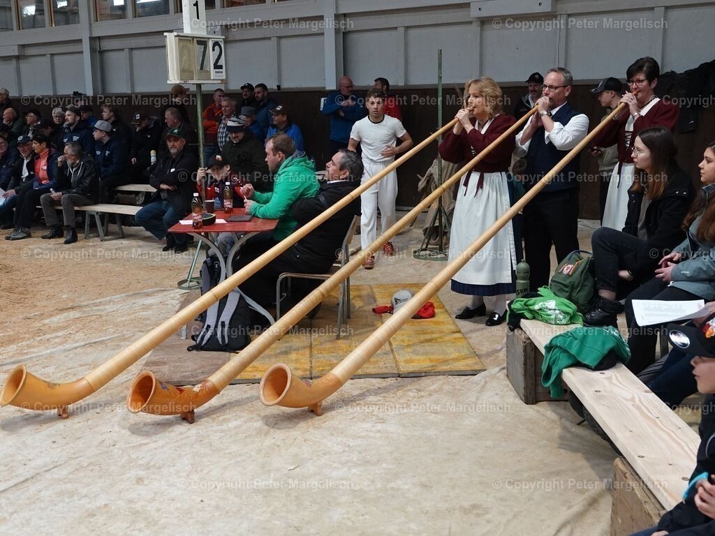 k-DSC06121 | Schwingen - Realisiert mit Pictrs.com