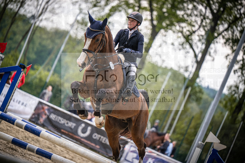 DOS_1028 | Reitturnier Venne - Realisiert mit Pictrs.com