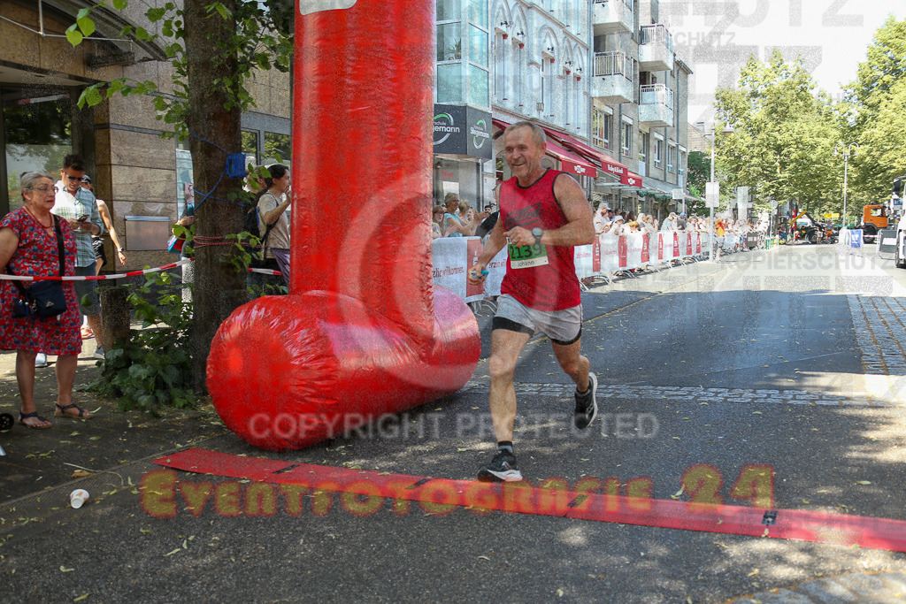 250621_1151_EX1_4163 | Sportfotografie im Rhein-Sieg Kreis, Köln, Bonn, NRW, Rheinland Pfalz, Hessen, etc. Unser Tätigkeitsfeld umfasst den Laufsport vom Volkslauf über den Marathon, Duathlon, Triathon bis zum Ultralauf wie Kölnpfad Ultra oder Schindertrail.