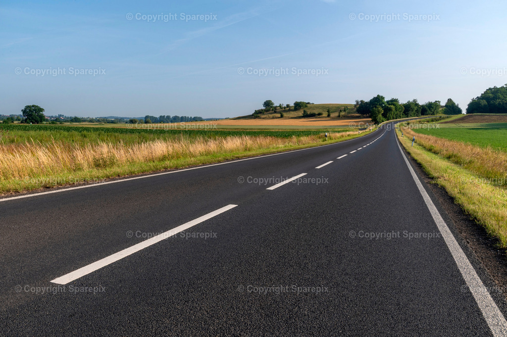CAR_TE_Country_Road49 | sparepix - Realisiert mit Pictrs.com
