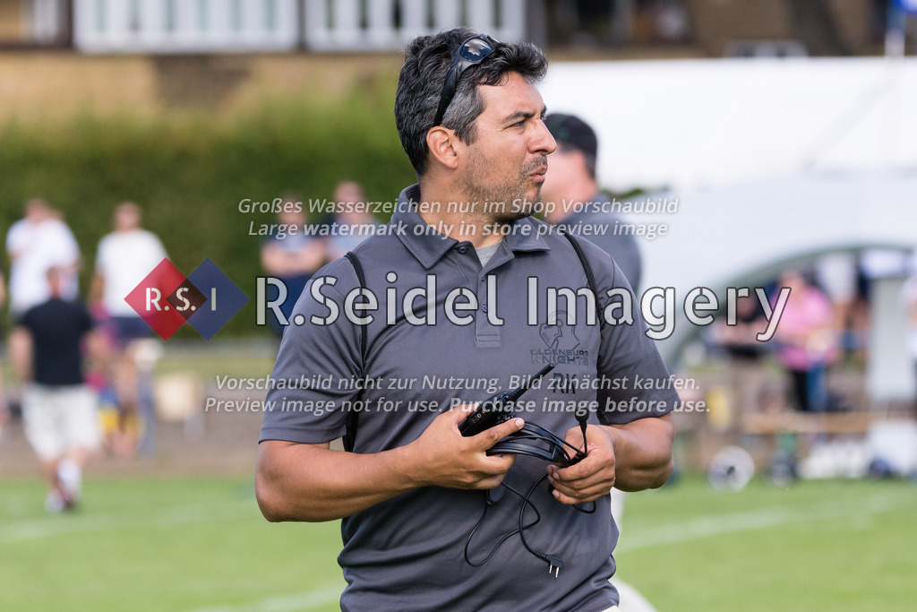 American Football, Saison 2022, Regionalliga Nord, Hamburg Blue Devils - Oldenburg Knights, Dr.-Hermann-Schnell-Sportplatz (Hamburg), 06.08.2022, 07. Gameweek | Roberto Krahl (Assistant Defensive Coordinator)