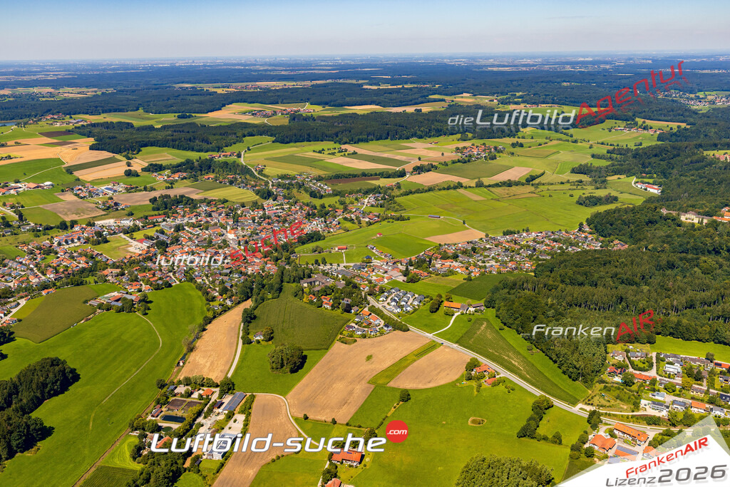 Luftaufnahme von  Glonn - Die Luftaufnahme wurde 2025 vom UL-Flugzeug heraus erstellt ( keine Drohne ) - Hochauflösende Luftaufnahme - für professionelle Ausdrucke geeignet. Die Geschenkidee !Mit Lizenz und Bildrechte bestellbar