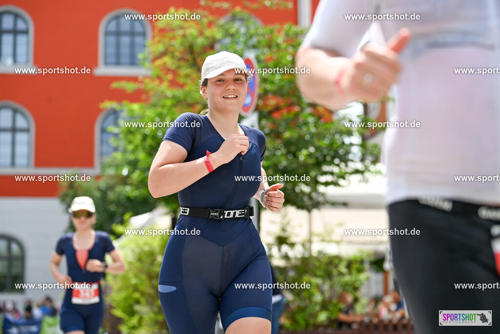 SZI_7908 | Stadttriathlon Erding 2025. #yourpictrs #sportshot_your_pictrs @Sportshotphotography #stadttriathlonerding Copyright: www.sportshot.de