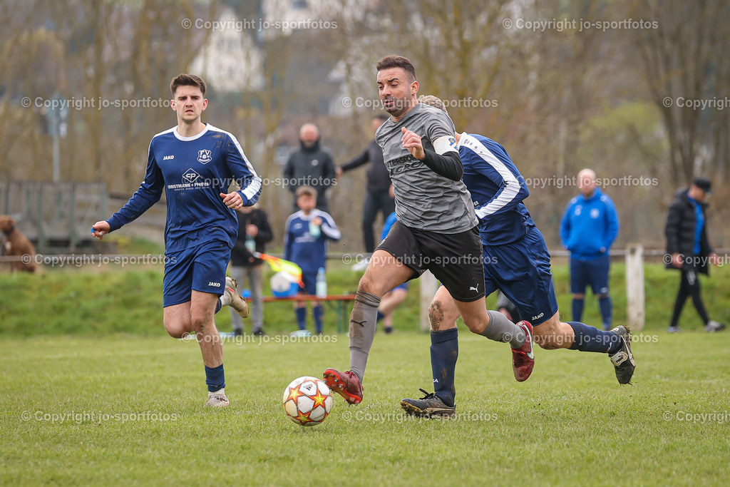 Kombach_Wiesenbach (166) | 08.04.2023; Kreisliga B Biedenkopf; Rasenplatz Kombach; FC Kombach - FV Wiesenbach; Ergebnis 4:4 (2:1)