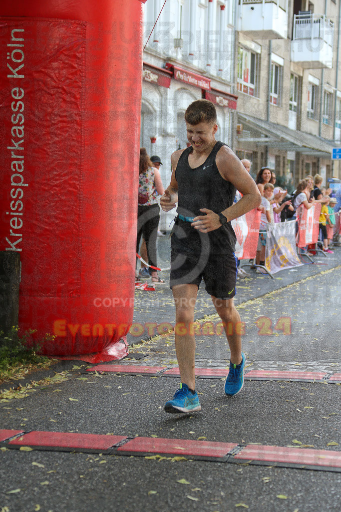 220625_1641_EX1_4842 | Sportfotografie im Rhein-Sieg Kreis, Köln, Bonn, NRW, Rheinland Pfalz, Hessen, etc. Unser Tätigkeitsfeld umfasst den Laufsport vom Volkslauf über den Marathon, Duathlon, Triathon bis zum Ultralauf wie Kölnpfad Ultra oder Schindertrail.