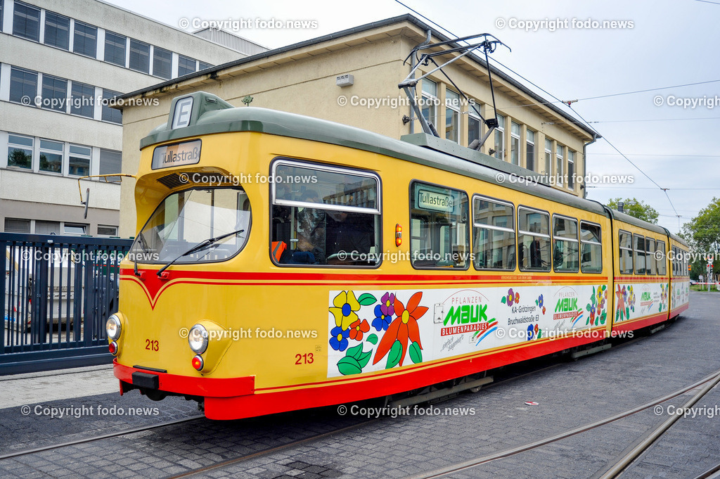Deutschland_ Baden-Wuerttemberg_ Karlsruhe_ 20.02.2025-6 | 20.02.2025, Deutschland, GER, Baden-Wuerttemberg, Karlsruhe im Bild Themenbild, Stadtansichten, Altes Strassenbahndepot, Schienenverkehr, Historisch