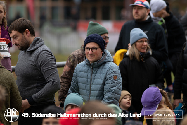 Süderelbe Halbmarathon 2025 I 09.11.2025 I Fotograf_DerSportfotograf.I 00121 | Der Sportfotograf. - Realisiert mit Pictrs.com