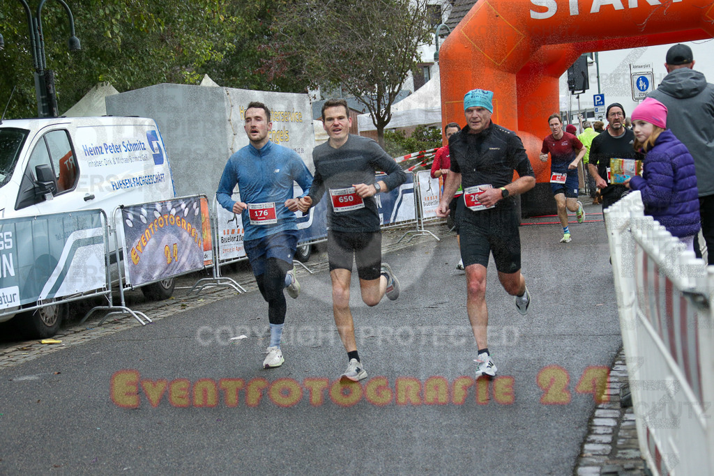 251130_1141_EX1_8281 | Sportfotografie im Rhein-Sieg Kreis, Köln, Bonn, NRW, Rheinland Pfalz, Hessen, etc. Unser Tätigkeitsfeld umfasst den Laufsport vom Volkslauf über den Marathon, Duathlon, Triathon bis zum Ultralauf wie Kölnpfad Ultra oder Schindertrail.