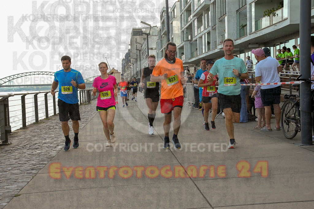 250920_1448_EX1_7659 | Sportfotografie im Rhein-Sieg Kreis, Köln, Bonn, NRW, Rheinland Pfalz, Hessen, etc. Unser Tätigkeitsfeld umfasst den Laufsport vom Volkslauf über den Marathon, Duathlon, Triathon bis zum Ultralauf wie Kölnpfad Ultra oder Schindertrail.