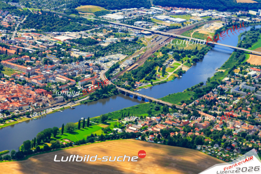 Die Luftaufnahme der Stadt Pirna wurde vom UL-Flugzeug heraus erstellt ( keine Drohne )- hohe Auflösung für beste Qualität