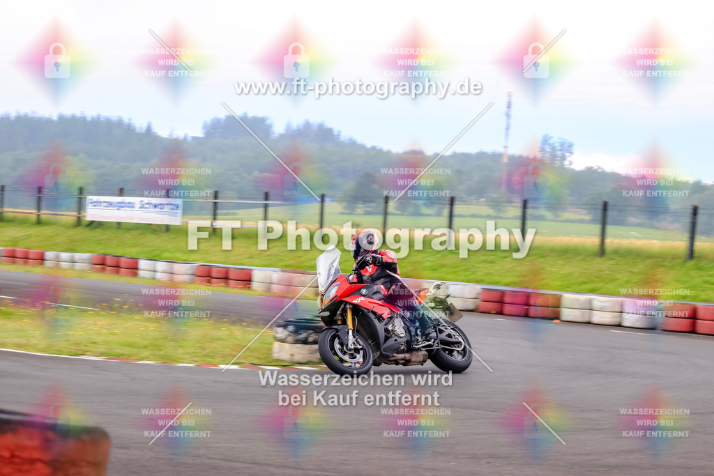 _TCM3202 | Hier findet Ihr Bilder von Touristenfahrten auf der Nürburgring Nordschleife oder von anderen Veranstaltungen die ich besucht habe. Viel Spass beim Durch Schauen 