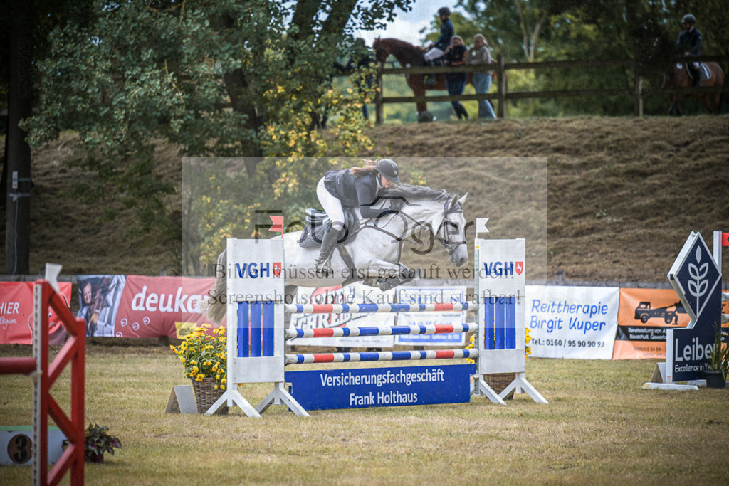 DOS_0273 | Entdecke hochwertige Reitturnierfotos von Foto Oger. Professionell, emotional und authentisch – jetzt Lieblingsmomente im Shop bestellen.Deutschlandweite Turnierfotografie. - Realisiert mit Pictrs.com