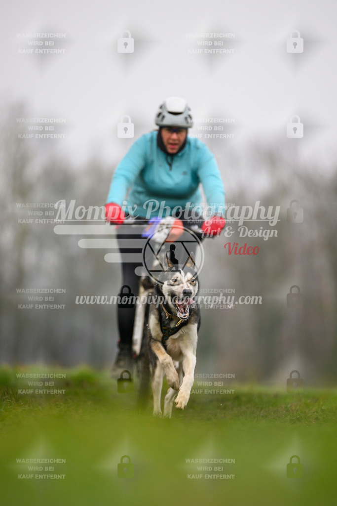 MompixPhotography_CDF2023_FFST_Di_Bike1-122 | PayLife
