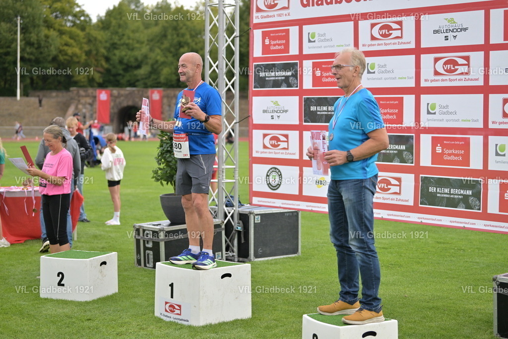 2026-08-23_Sparkassenlauf_Siegerehr_KH_00053 | Die Fotografen - Realisiert mit Pictrs.com