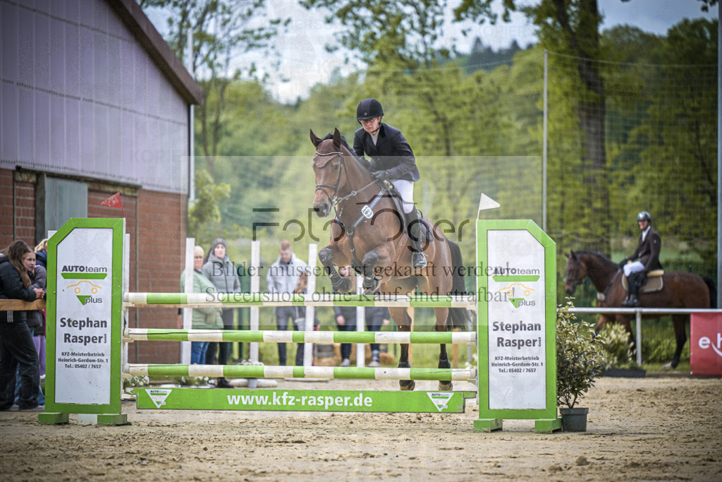 DOS_8665 | Entdecke hochwertige Reitturnierfotos von Foto Oger. Professionell, emotional und authentisch – jetzt Lieblingsmomente im Shop bestellen.Deutschlandweite Turnierfotografie. - Realisiert mit Pictrs.com