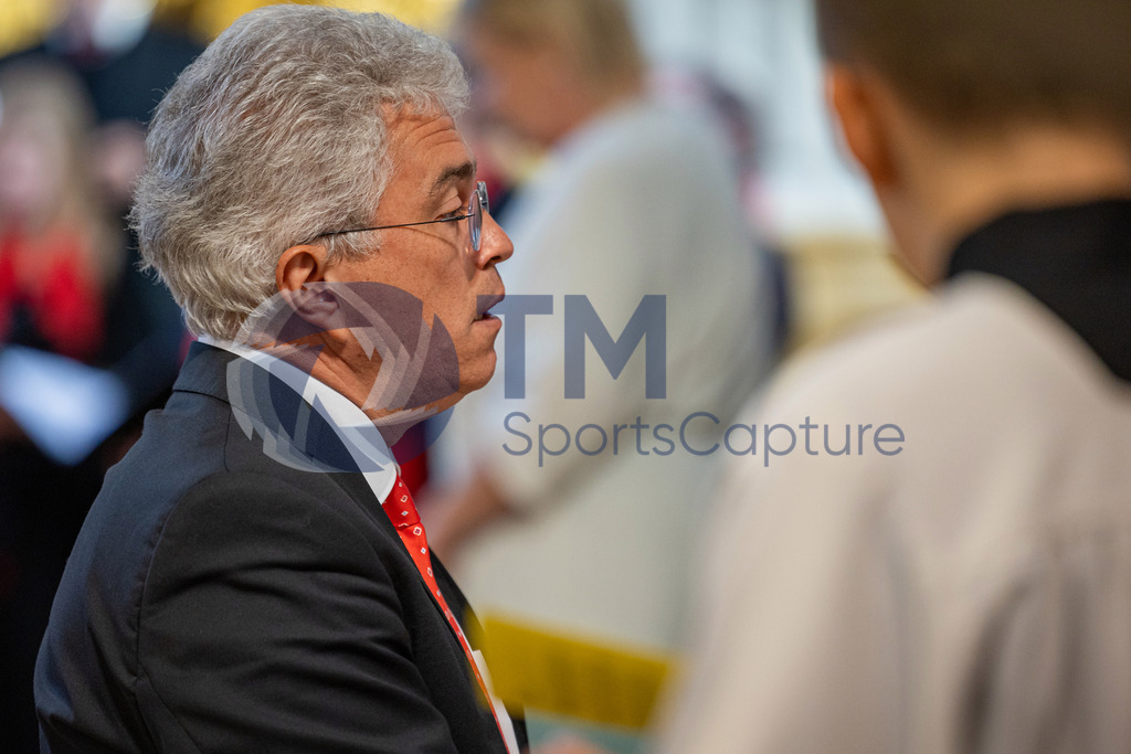 RR5M4214 | Firmung Klagenfurt-Dom 19.05.2024 8 Uhr