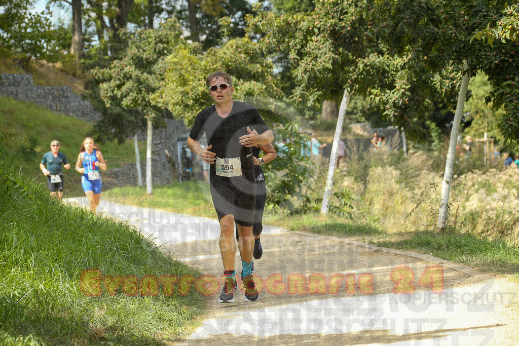 250824_1413_EX1_5442 | Sportfotografie im Rhein-Sieg Kreis, Köln, Bonn, NRW, Rheinland Pfalz, Hessen, etc. Unser Tätigkeitsfeld umfasst den Laufsport vom Volkslauf über den Marathon, Duathlon, Triathon bis zum Ultralauf wie Kölnpfad Ultra oder Schindertrail.