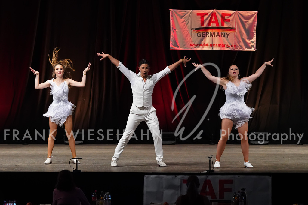 FW702158 | FRANK WIESEHAHN MEDIA - Realisiert mit Pictrs.com