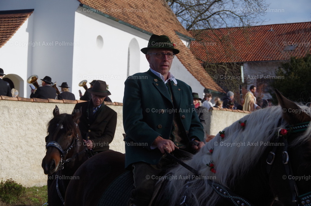 IMGP1174 | fotografiert von Axel PollmannLeonhardi Wallfahrt Benediktbeuern und Murnau, Fronleichnam, Fasching, Landschaft im Loisachtal und Benediktbeuern  - Realisiert mit Pictrs.com