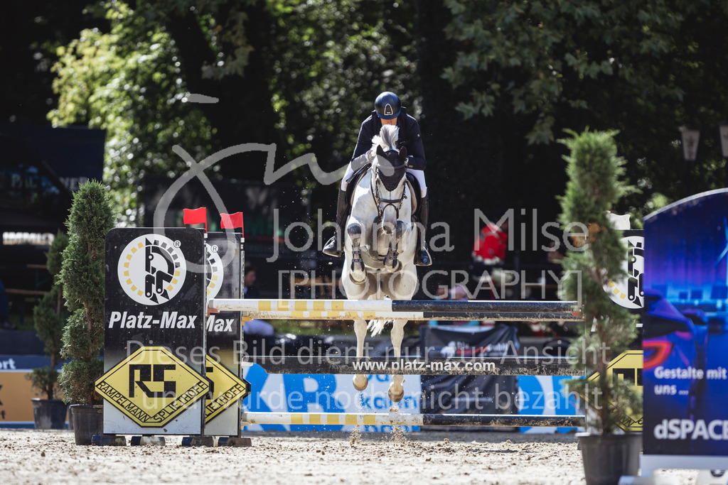 240912_OWLCh_AmateurM-433 | Deine schönsten Turniermomente als professionelle Fotos! Entdecke hochwertige Pferdesport-Fotografie im Online-Shop. Jetzt Fotos finden & bestellen!