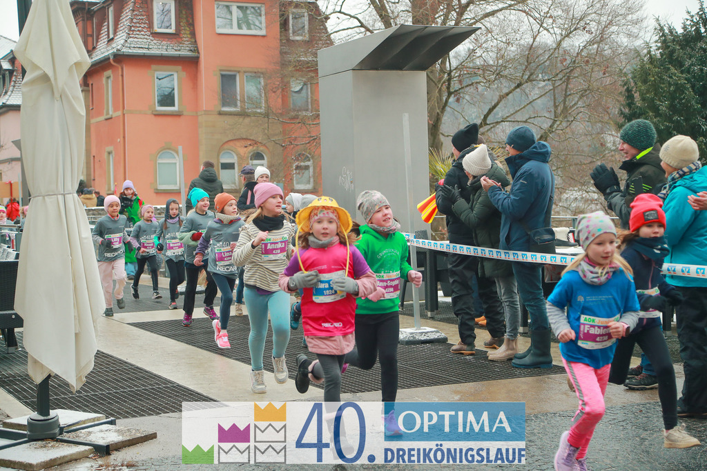 AOK JuniorCup 400m | 3koenigslauf 2026 - Realisiert mit Pictrs.com