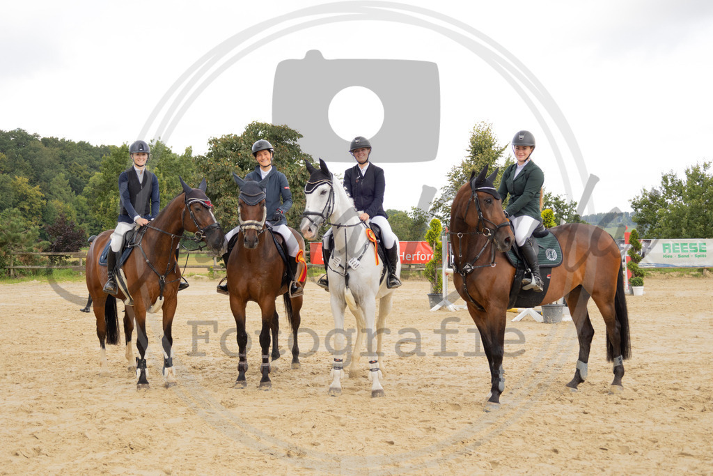 994A7901 | sabrinanicolaifotografie - Realisiert mit Pictrs.com