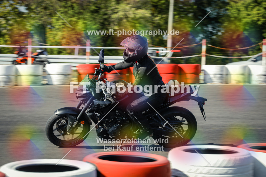 OBK_Mai_Martina_Markus-10294 | Hier findet Ihr Bilder von Touristenfahrten auf der Nürburgring Nordschleife oder von anderen Veranstaltungen die ich besucht habe. Viel Spass beim Durch Schauen 