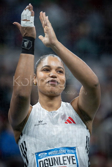 ISTAF Indoor; Duesseldorf, 24.01.2026 | DUESSELDORF, GERMANY - JANUARY 24:  Yemisi Ogunleye (GER) smiling and applauses after the shot put competition of the ISTAF Indoor Dusseldorf at PSD Bank Dome on January 24, 2026 in Duesseldorf, Germany. 