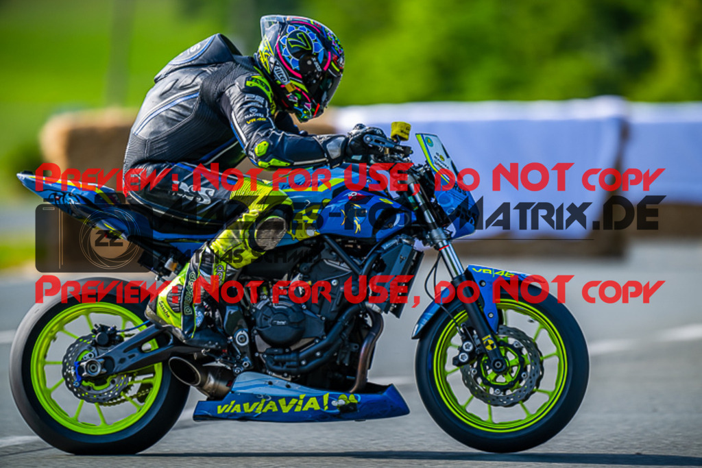 MaZZes_FotoMatrix_220722_9553 | TWIN