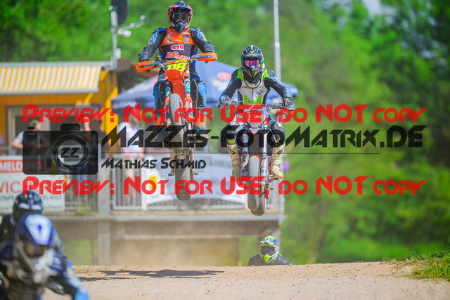 MaZZes_FotoMatrix_240512_6007705_0619 | S2