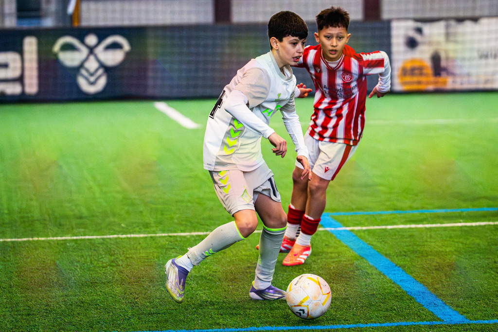 _BLR9090 | Professionelle Fußball- und Sportfotografie. Spielbilder online ansehen und kaufen – Einzelbilder oder komplette Galerien in hoher Qualität. - Realisiert mit Pictrs.com