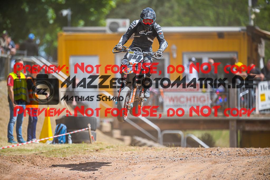MaZZes_FotoMatrix_220529_8073 | Fotograf Mathias Schmid
Sportfotograf,
Eventfotograf,
Hochzeitsfotograf,
Portraitfotograf