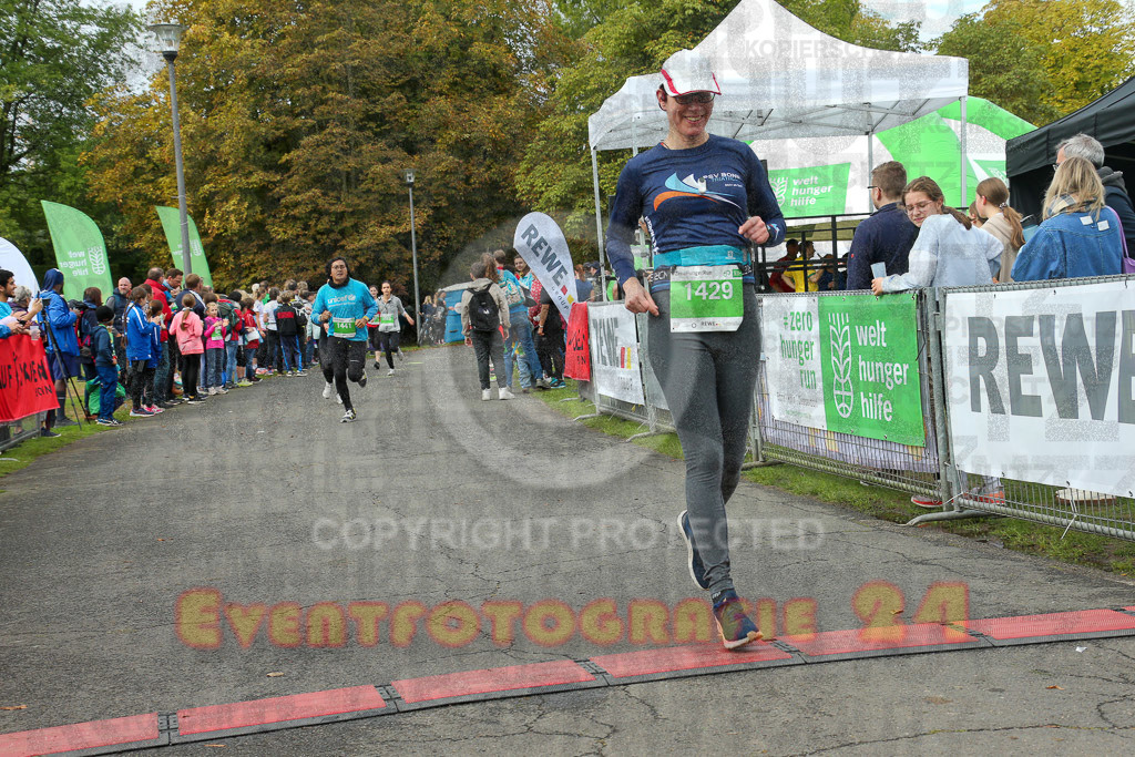 220925_1148_EX1_8794 | Sportfotografie im Rhein-Sieg Kreis, Köln, Bonn, NRW, Rheinland Pfalz, Hessen, etc. Unser Tätigkeitsfeld umfasst den Laufsport vom Volkslauf über den Marathon, Duathlon, Triathon bis zum Ultralauf wie Kölnpfad Ultra oder Schindertrail.