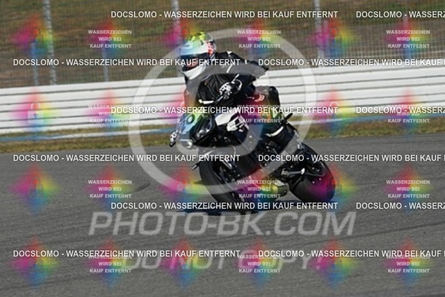 2023_09_25_PBK_15097 | Sportfotografie; SlowMotion; Video; Rennstrecke; Hafeneger; Speer; Racing; RSE; BMW; CBO; Trackday; Motorsportarena; Hockenheimring; Brno; Most; Barcelona; Valencia