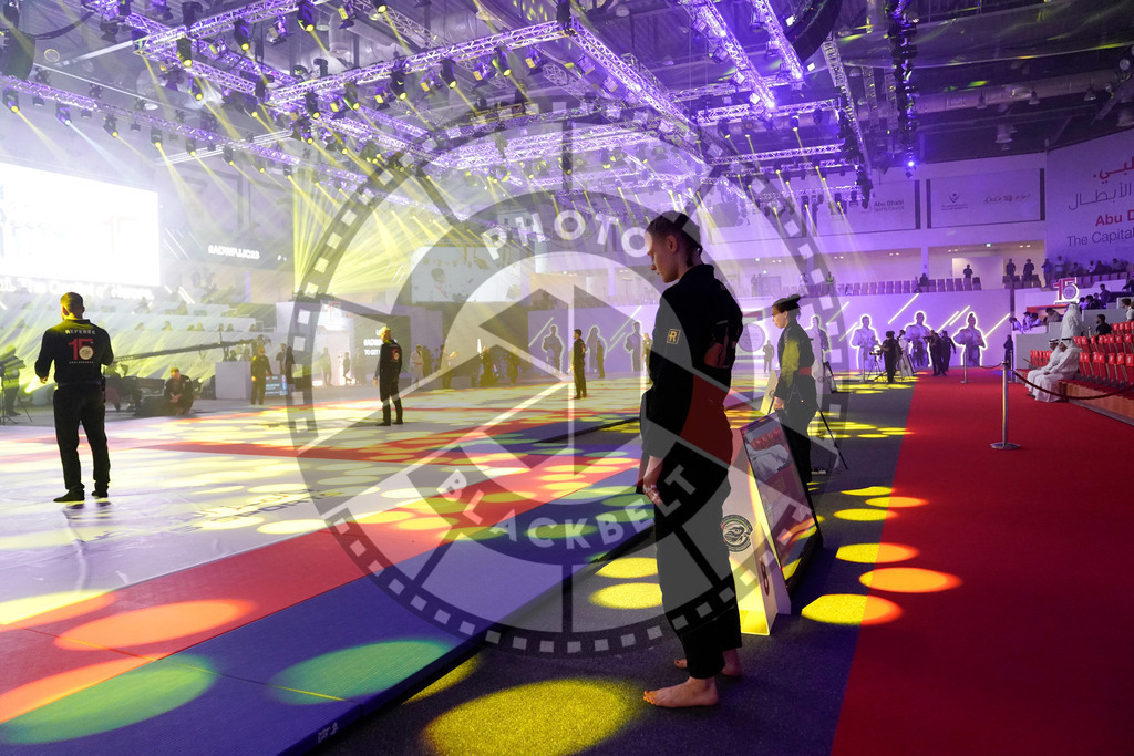 20231109PBB3058 | Fighters compete during the AJP World Professional Championship in the Mubadala Arena in Abu Dhabi, Arab United Emirates, on November 9, 2023.