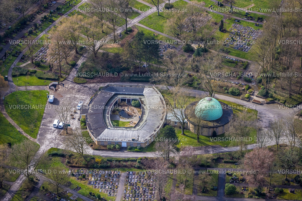 Bottrop260306441 | Luftbild, Parkfriedhof mit Trauerhalle, Fuhlenbrock, Bottrop, Ruhrgebiet, Nordrhein-Westfalen, Deutschland