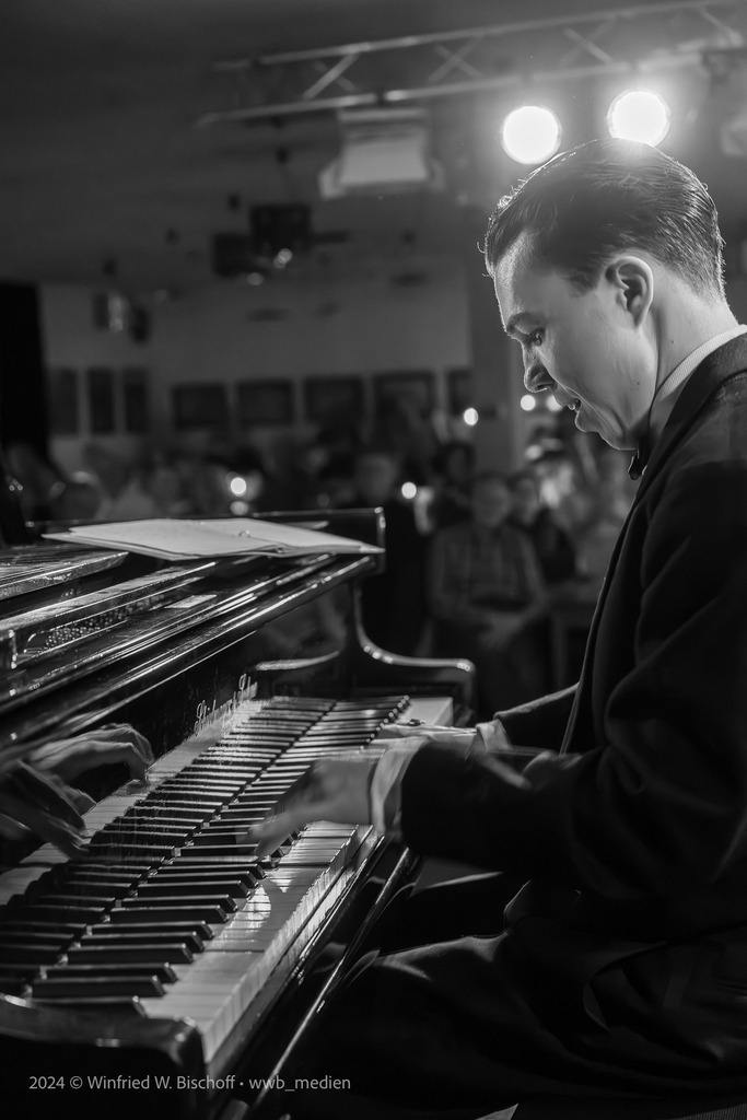 DSC_6349-Verbessert-RR | <Fotografie> <Video> <Film> <Winfried Bischoff> - Realisiert mit Pictrs.com