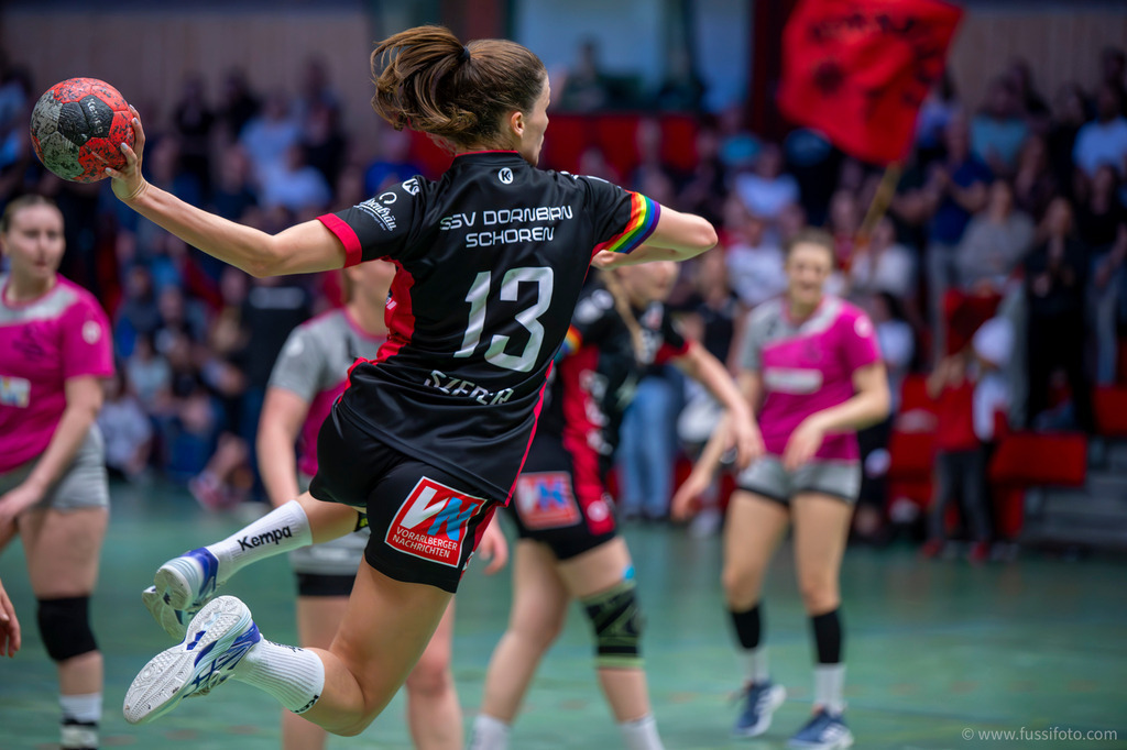 _DSC9480-Enhanced-NR | "Fussifoto.com – Ihr Ansprechpartner für hochwertige Fotografie! Entdecken Sie kreative Bilder und professionelle Dienstleistungen. Kontaktieren Sie uns für Ihre Projekte!"